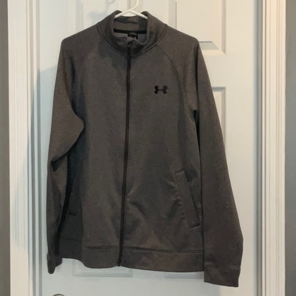 Mens gray under armor jacket